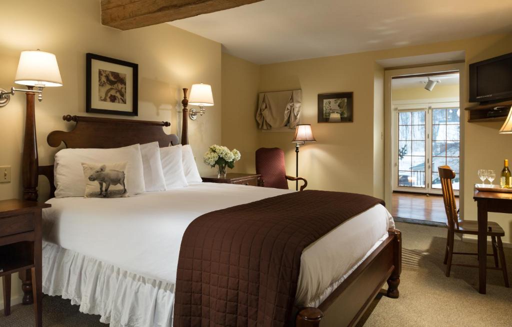 Glasbern - A Historic Hotel Of America image