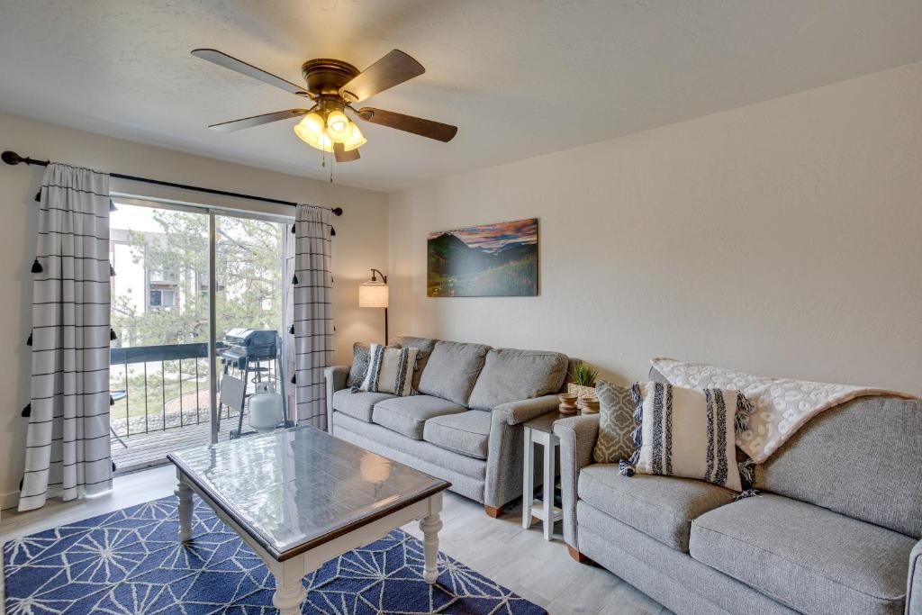 Grand Junction Vacation Rental Indoor Pool Access photo 4