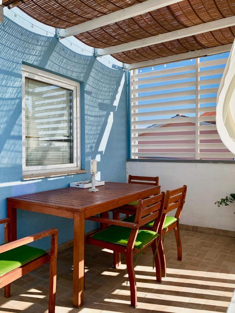 One bedroom appartement at Zaton 200 m away from the beach with furnished garden and wifi