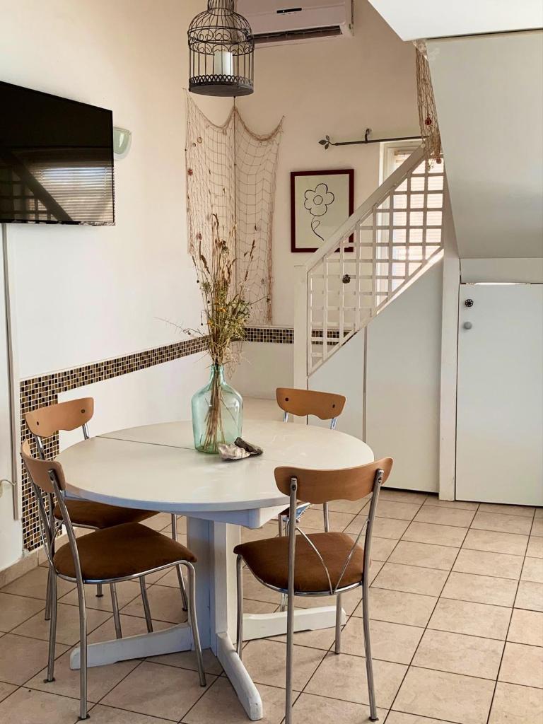 One bedroom appartement at Zaton 200 m away from the beach with furnished garden and wifi photo 2