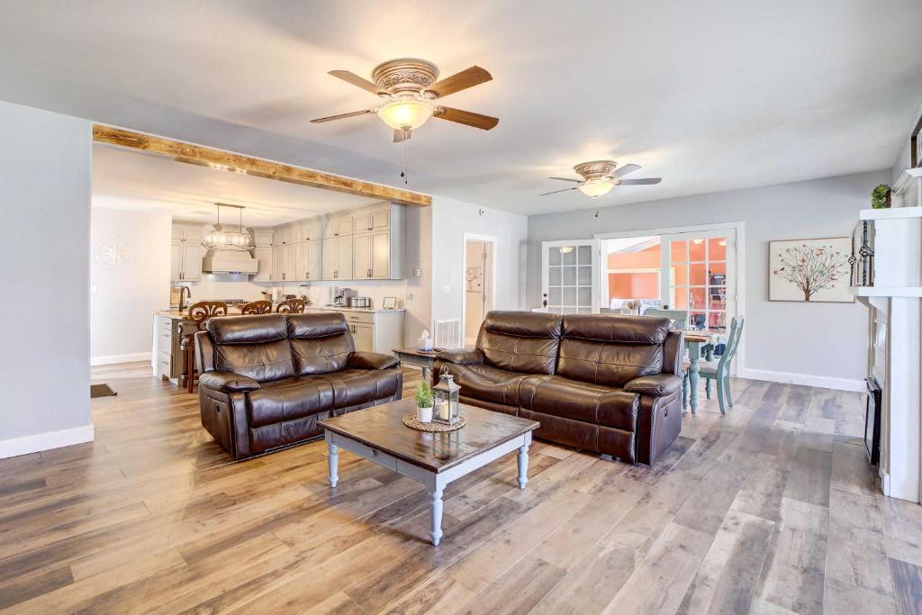 Pet-Friendly Afton Vacation Rental with Game Room photo 3