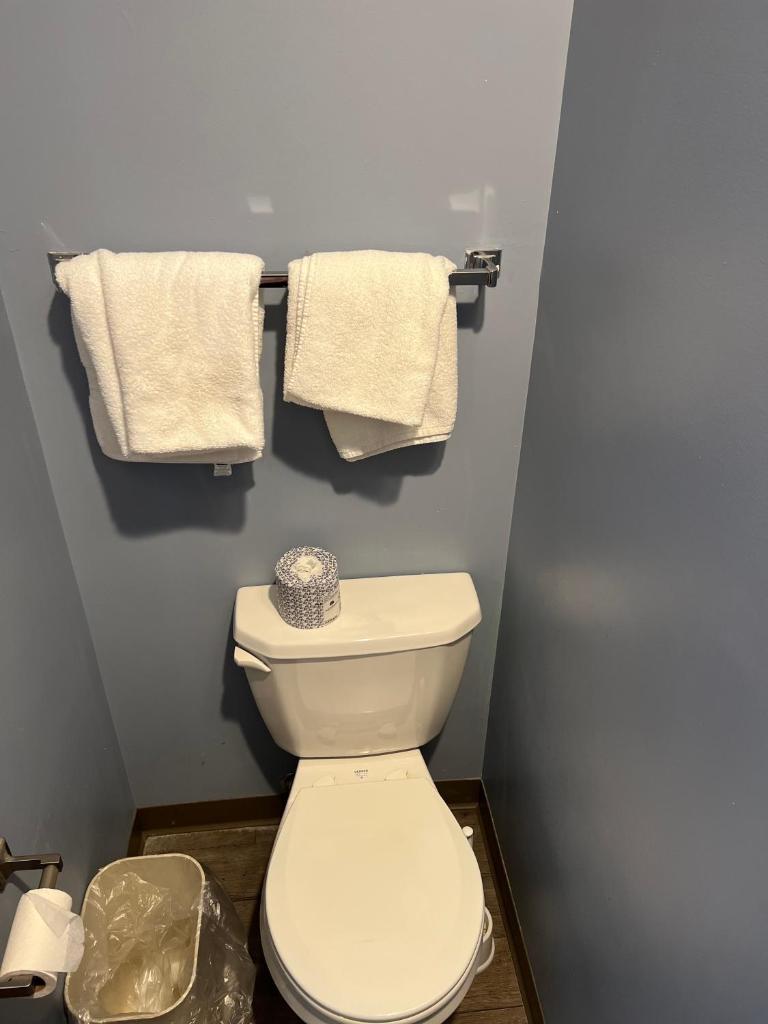 Best Budget Inn Owatonna photo 2
