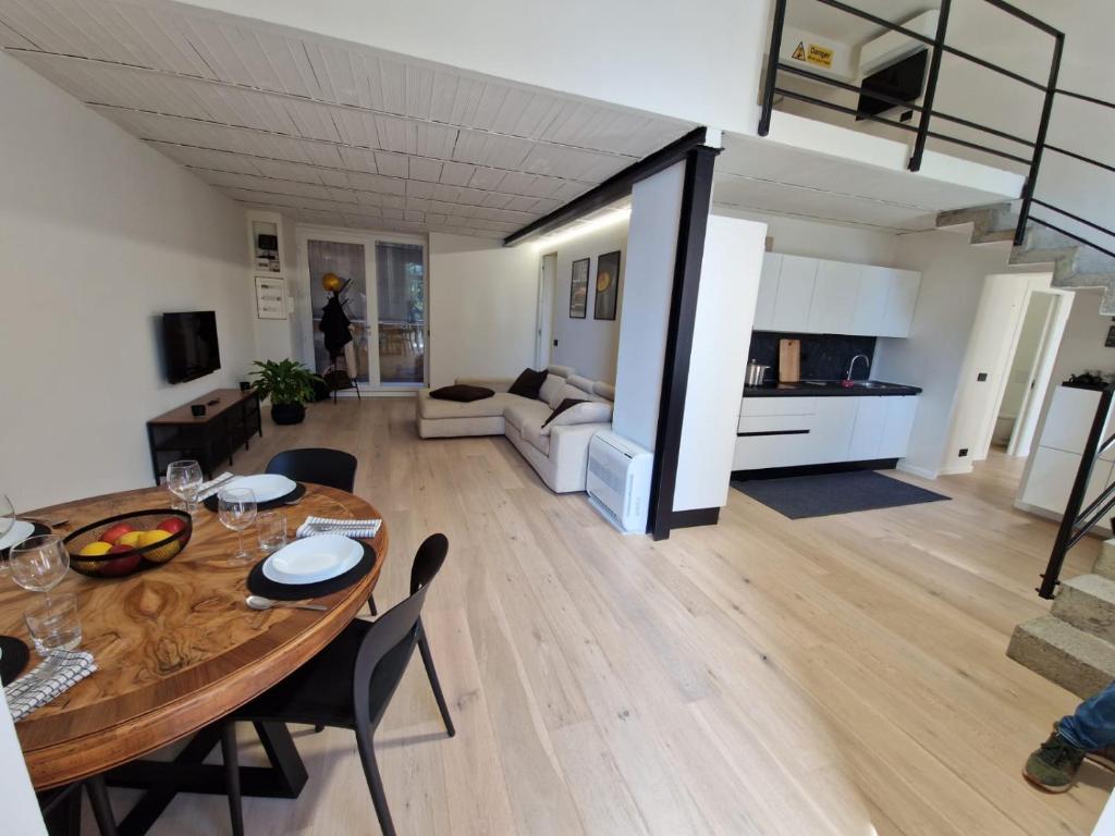 REGINA Loft