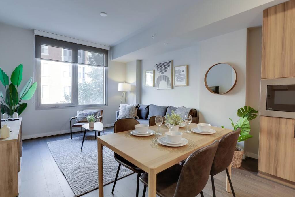 Gorgeous 1 Bedroom At Clarendon With Gym and Rooftop photo 1