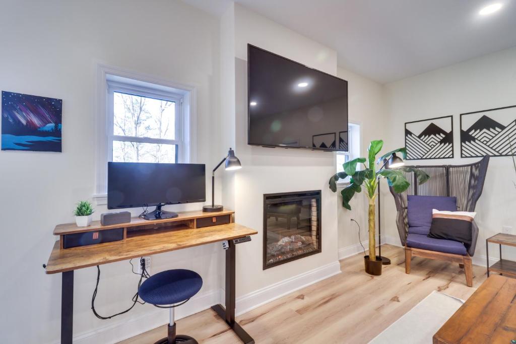 Pet-Friendly Basye Vacation Rental with Fireplace! photo 4