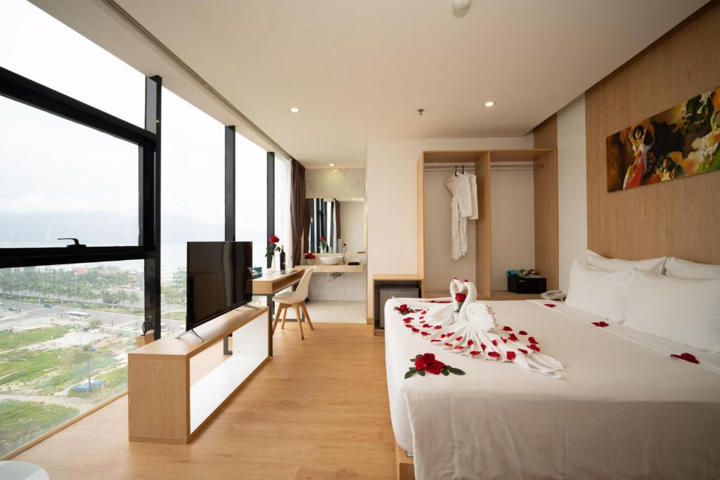 Gold Hotel III Da Nang