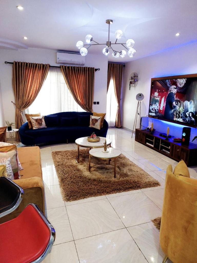 HOMEDALES Freedom Way LEKKI Phase1 LAGOS photo 1