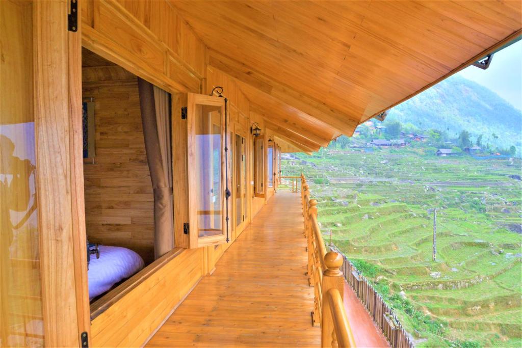 Hmong Eco Villas