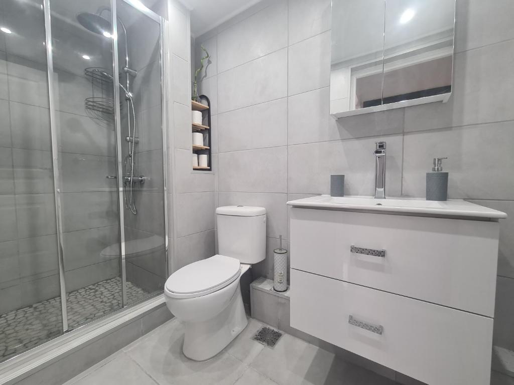 Pindarou Apartment photo 1