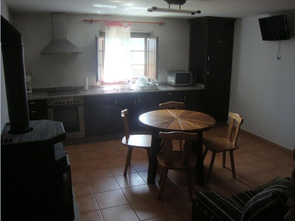 House 2 Bedrooms 3474 photo 1