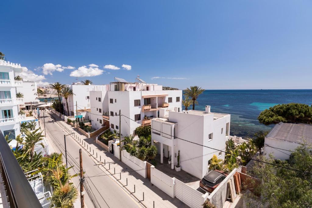 Apartamentos Bossa Bay - MC Apartamentos Ibiza photo 4