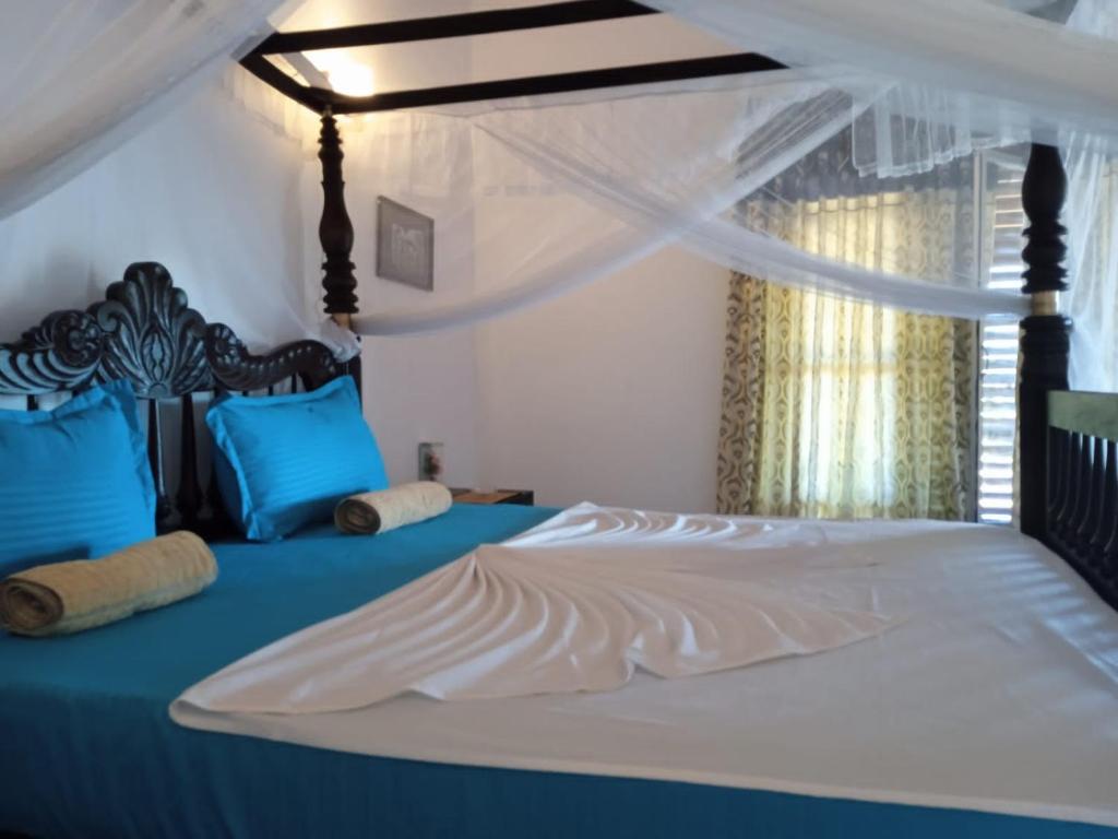 Pearl Cave Cabanas & Resturant photo 2