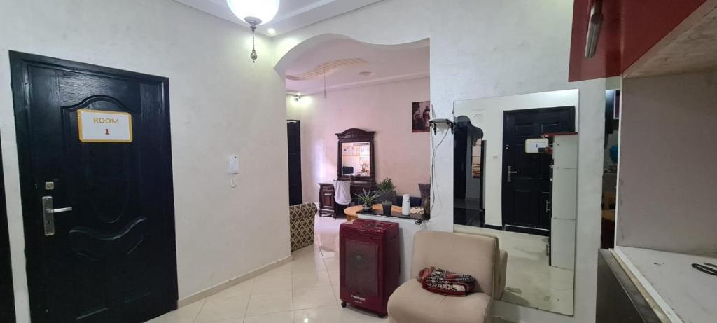 Mohammed V Airport HOME photo 4