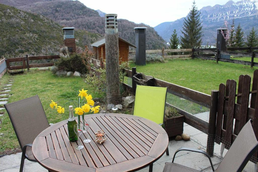 Casa Marro dúplex con jardín privado y wifi libre photo 3