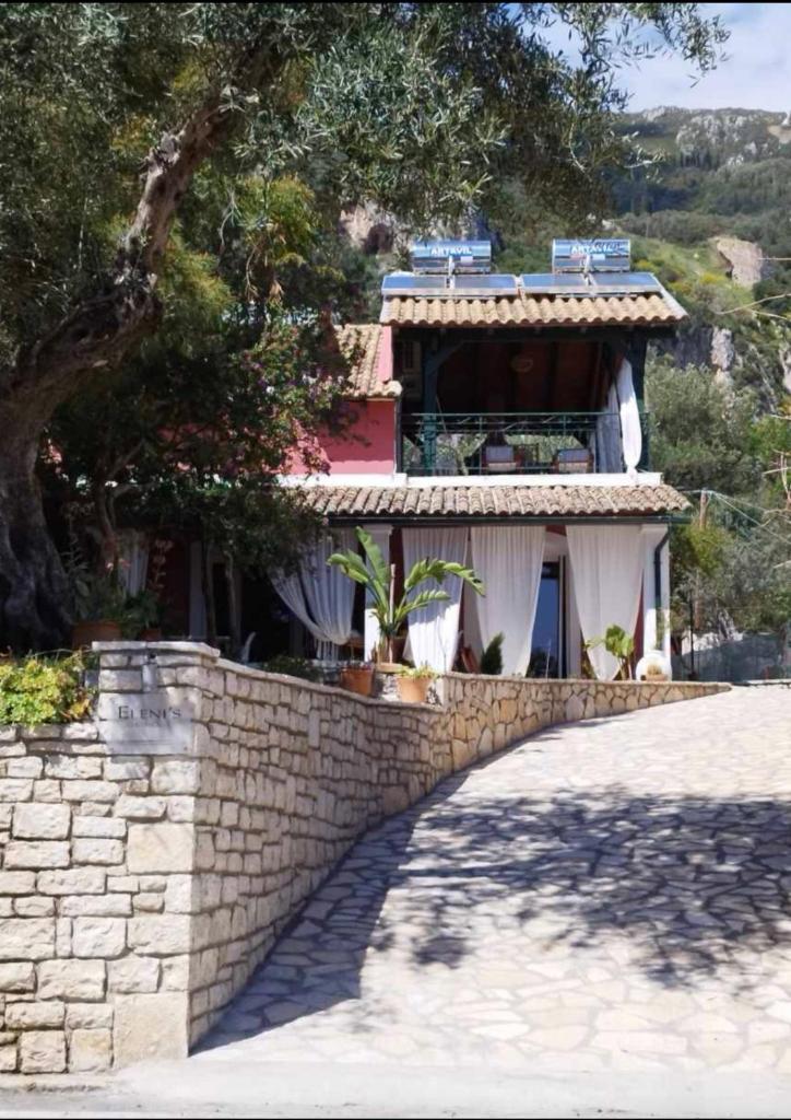 Eleni's Guesthouse photo 2