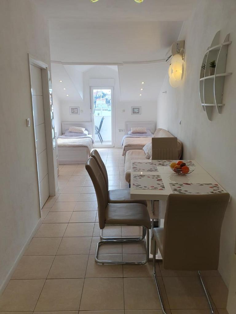 Apartment Marija photo 4