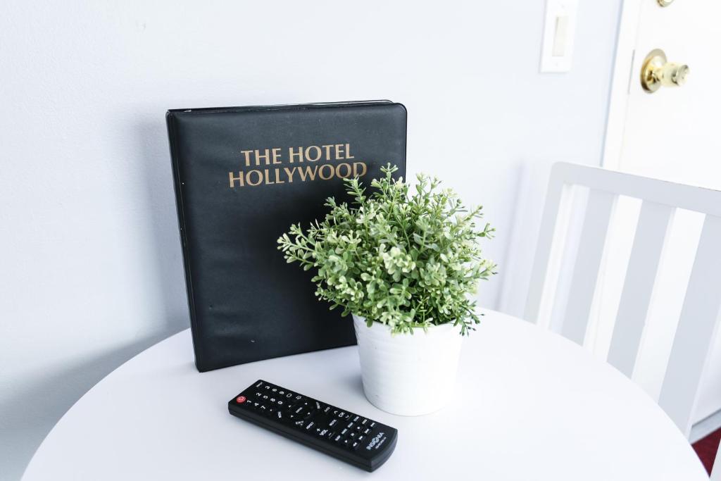 Двухместный (Улучшенный номер с кроватью размера «queen-size»), The Hotel Hollywood
