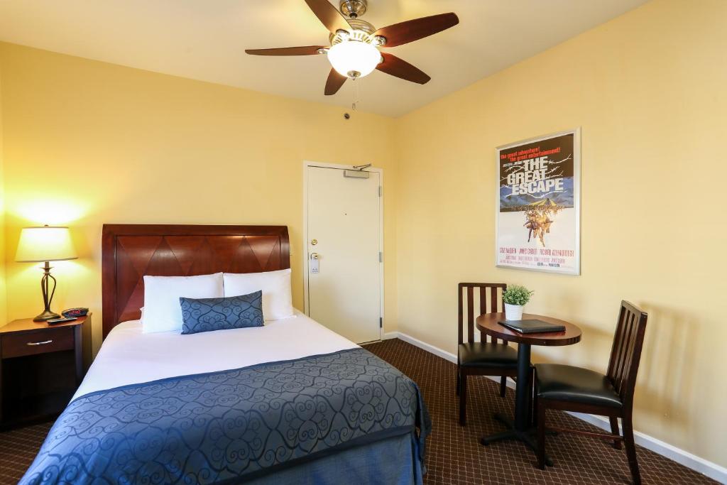 Двухместный (Номер с кроватью размера «queen-size»), The Hotel Hollywood