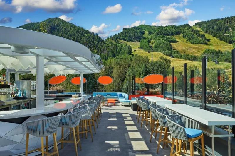 Downtown Aspen Luxury 3 Bedroom Residence image