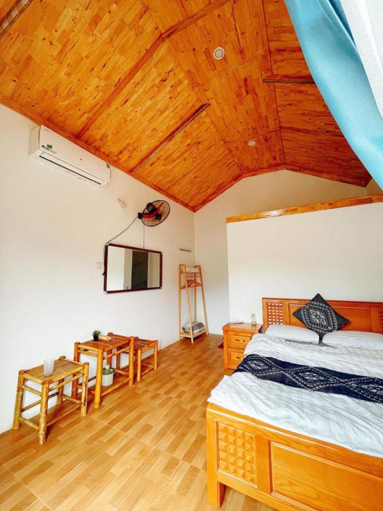 A Khoan Homestay - Venue Travel