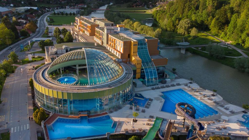 Hotel Thermana Park Laško**** Superior - Tap to explore photos
