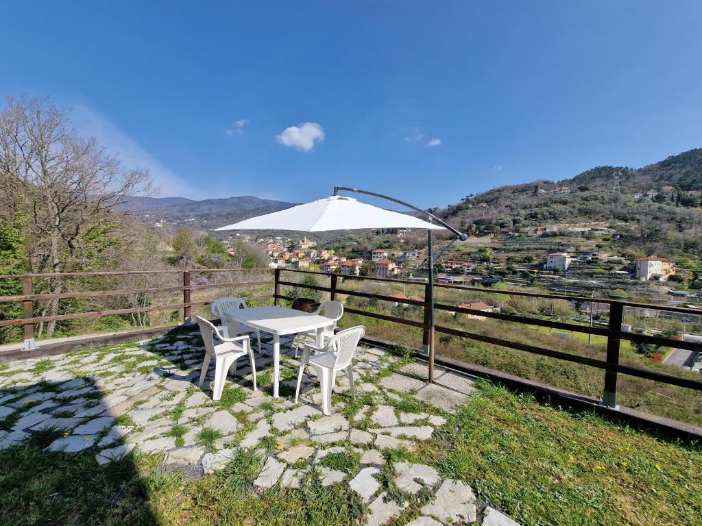 Nel verde Ligure , “non solo mare” outdoor e relax photo 2