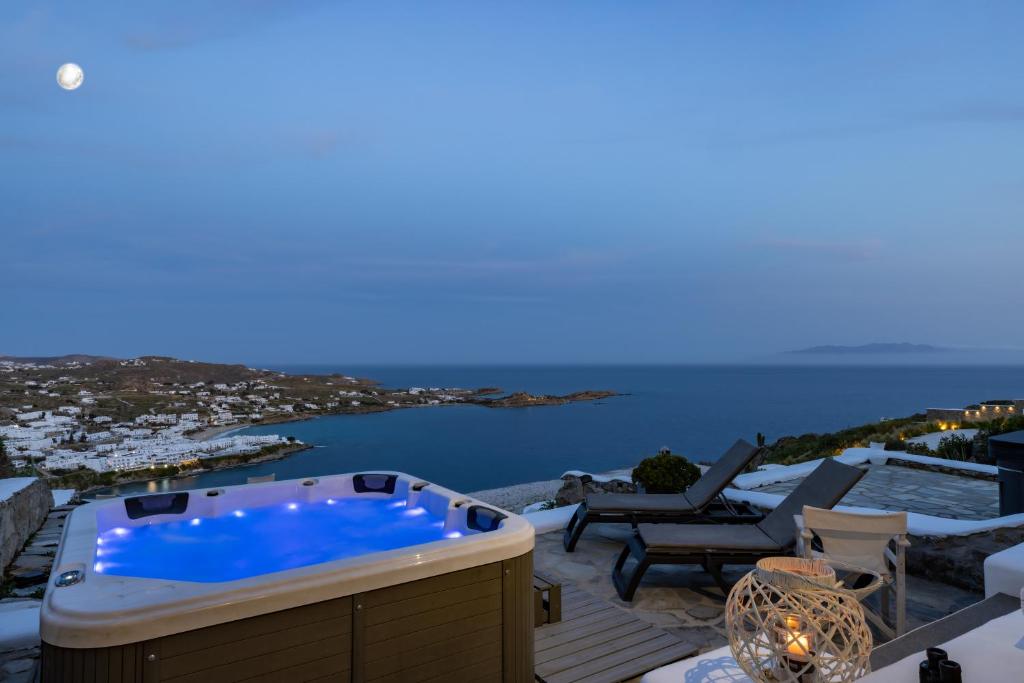 Mykonos Psarou Place photo 1