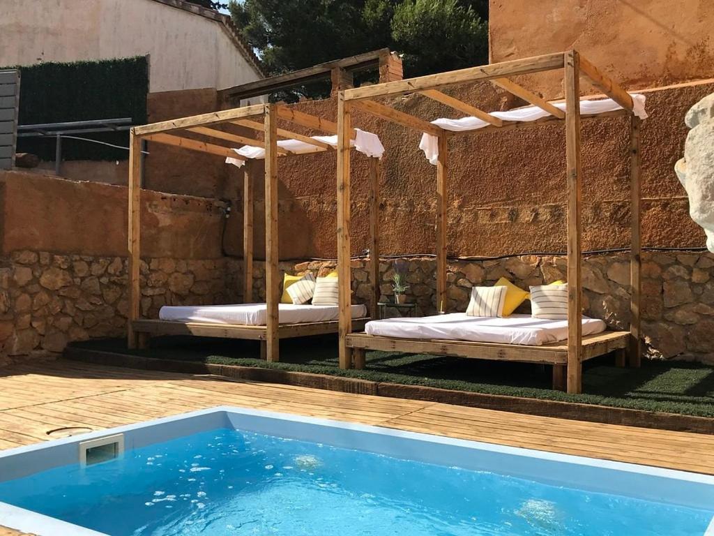 Catalunya Casas Splendid Sanctuary with private pool 15km to Sitges! photo 2