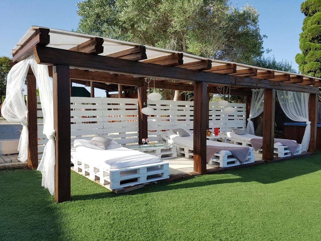 Catalunya Casas Divine and Delightful for 24 guests 12km to Sitges photo 4