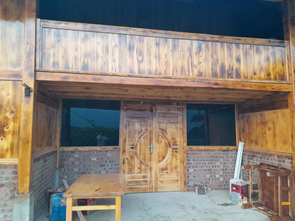 Tee Homestay hmong and trekking