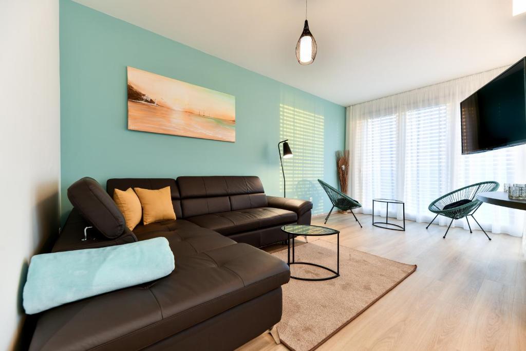 CROWONDER Apartments & Rooms OAZA with heated Swimming Pool and Sauna photo 1