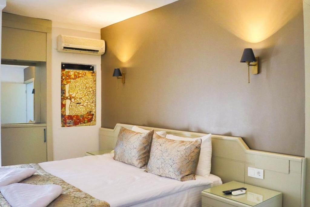 Ephesus Hitit Hotel restaurant photo 3