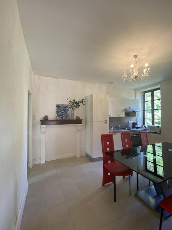 Cosy house for 8 people in the grounds of the castle photo 4