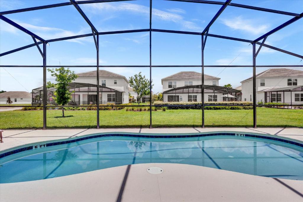 6 Bedrooms - 6 Bathrooms - Bella Vida 4564 Cl image