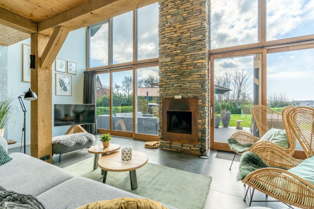 Buytenplaats Villa 183 photo 3