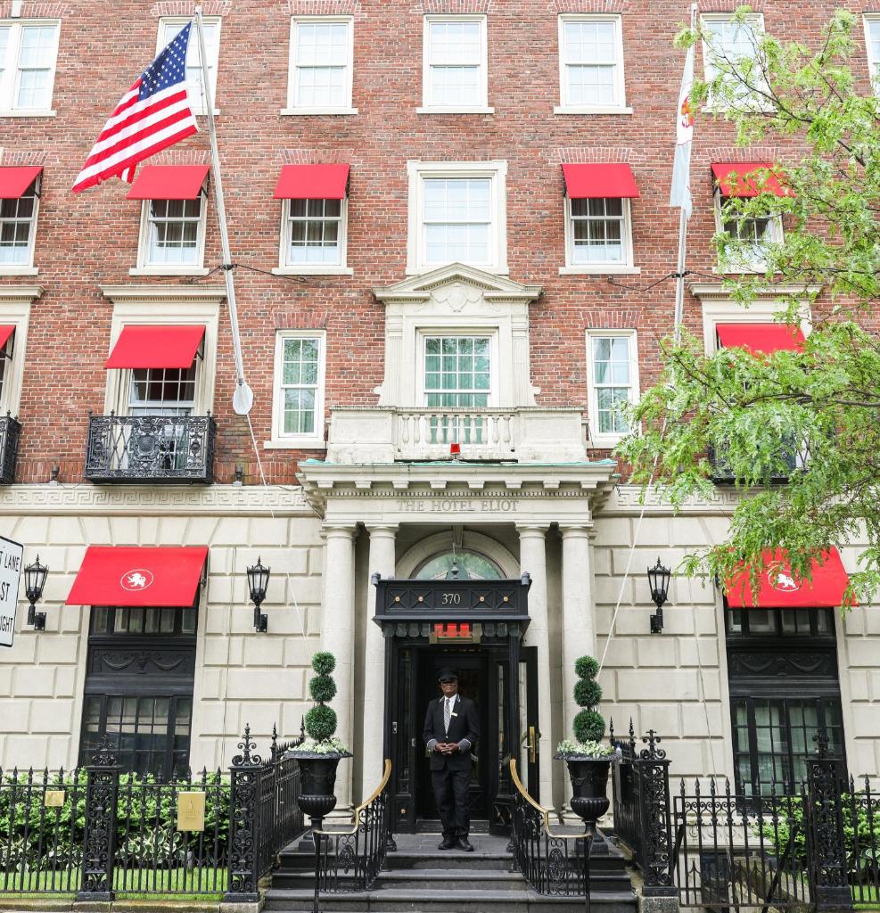 The Eliot Hotel image