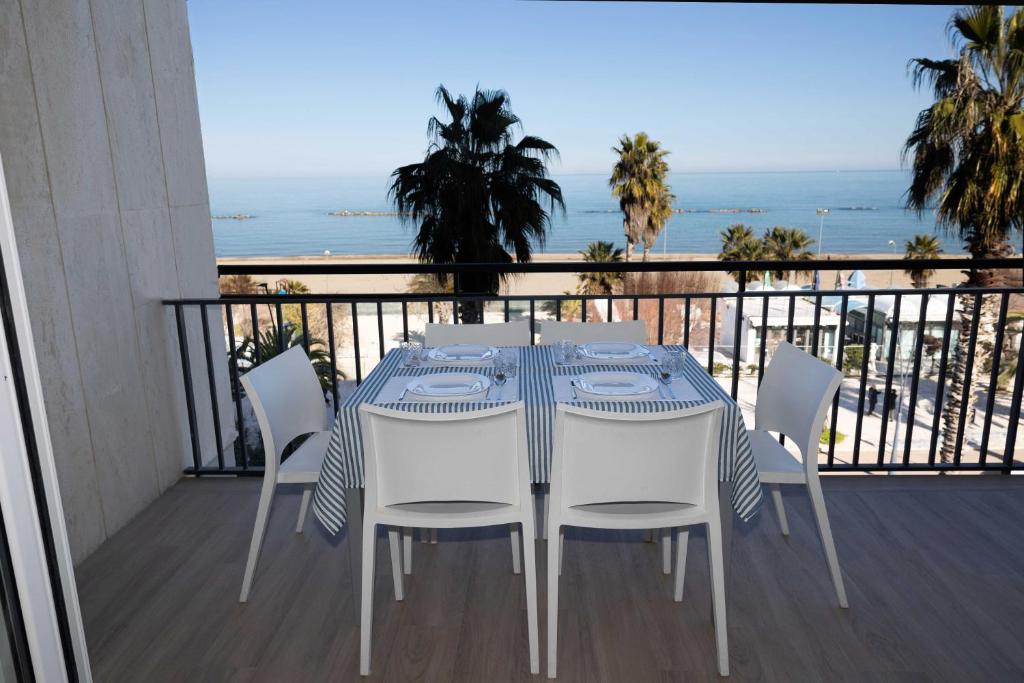 D Suite Fronte Mare photo 3