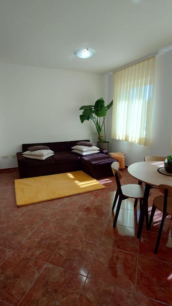 Apartments Lola photo 2