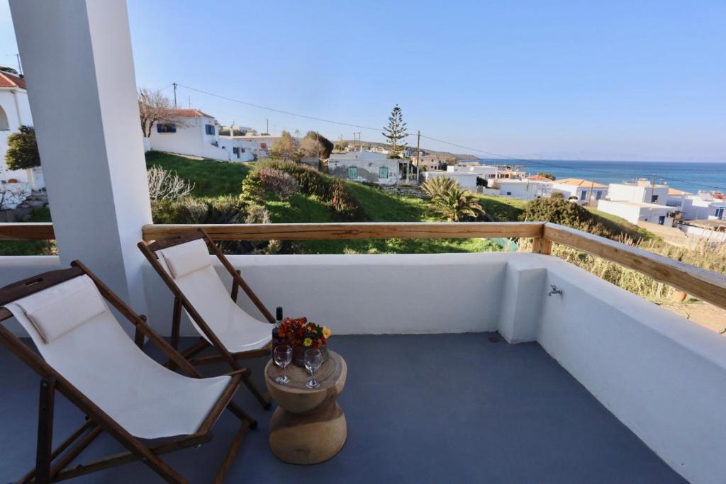 Alsea Seafront Apartments in Agia Pelagia Kythera photo 4