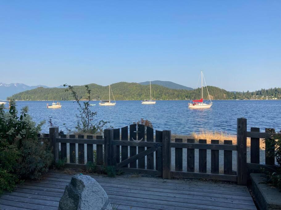 Iconic 3-Story Waterfront 'Marina House' w/ View photo 1