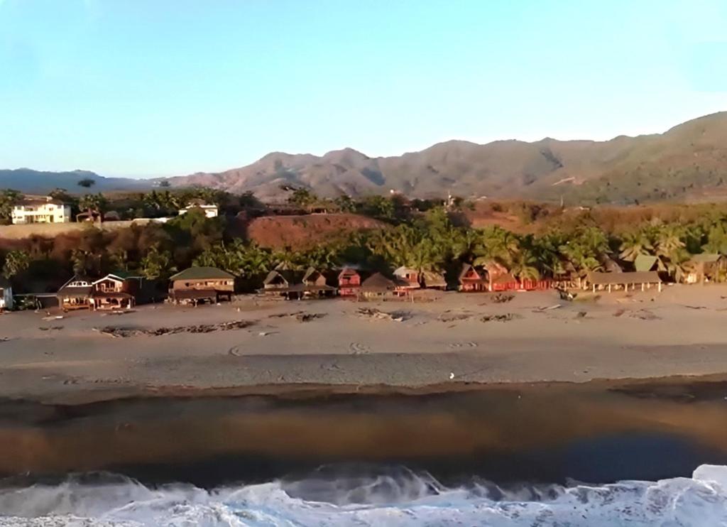 Nexpa cabañas Martha surf spot photo 1
