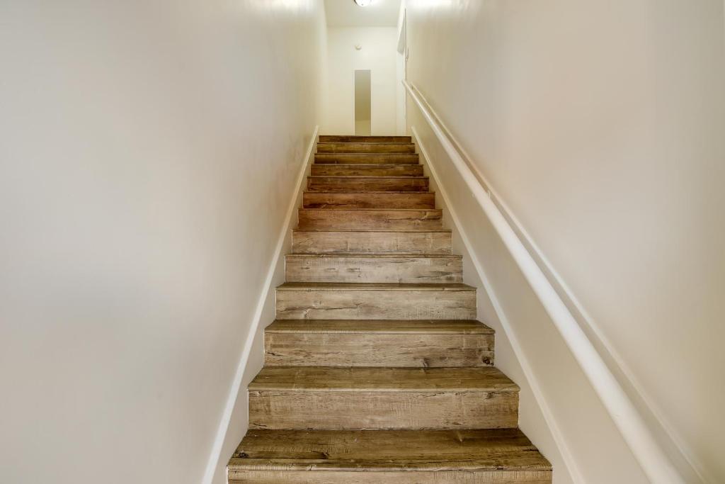 Sunny California Retreat Near Knotts Berry Farm! photo 3