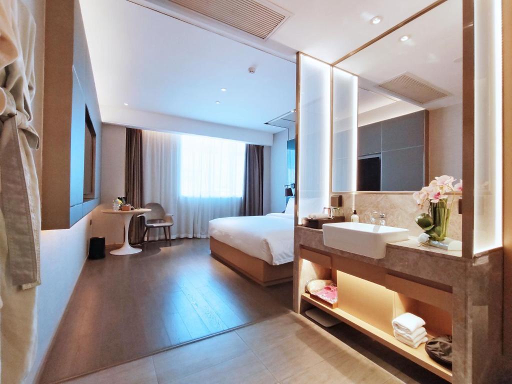 Paco Hotel Guangzhou South Railway Station Panyu Changlong Branch photo 4