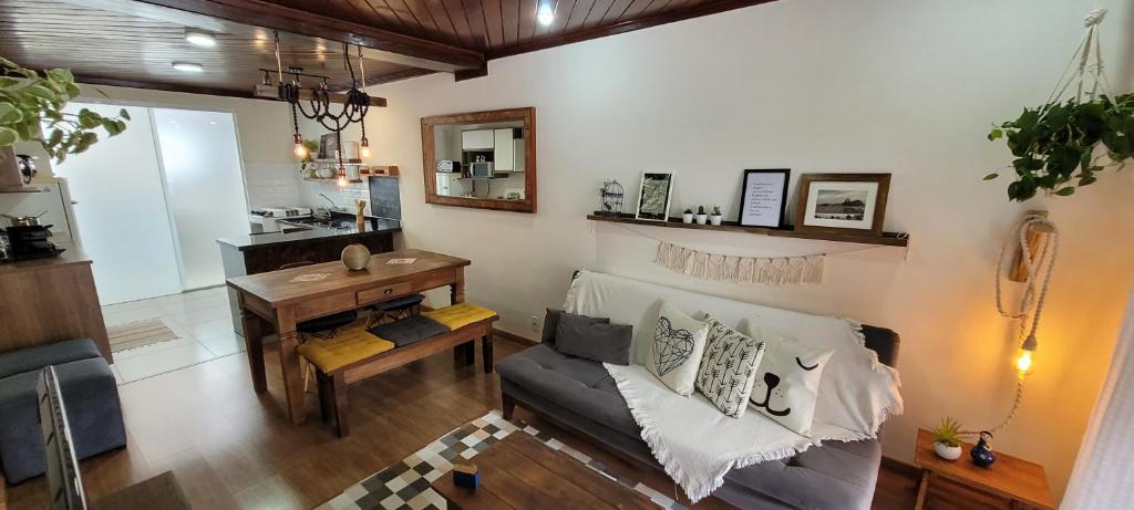 Hospedagem Doce Lar - Casa Bougainville photo 3
