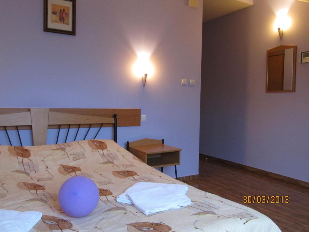 Central Family Hotel photo 4