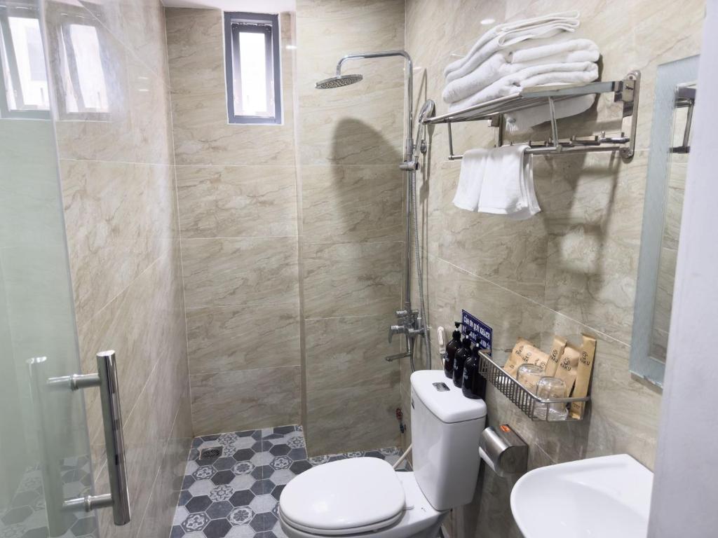 khách sạn ĐÔNG DƯƠNG