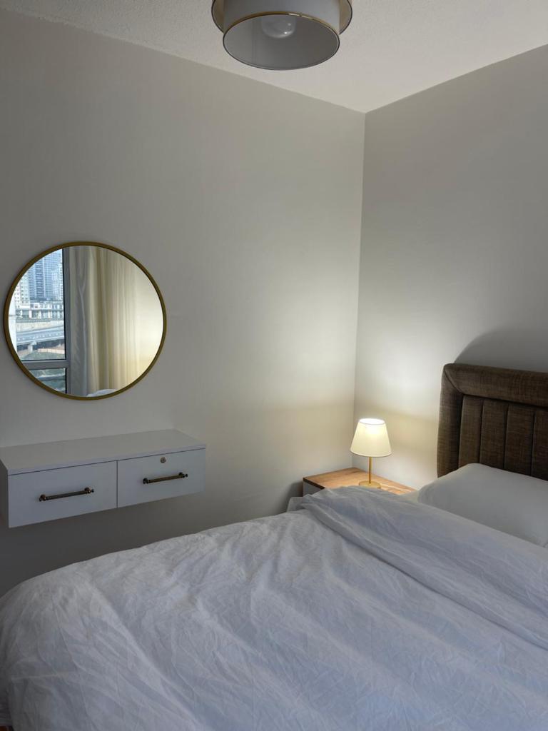 Flance hotel furnished home with all amenites photo 1
