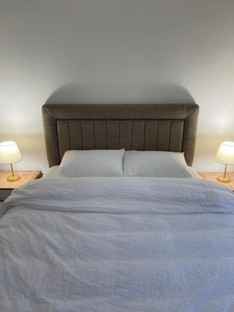 Flance hotel furnished home with all amenites photo 3