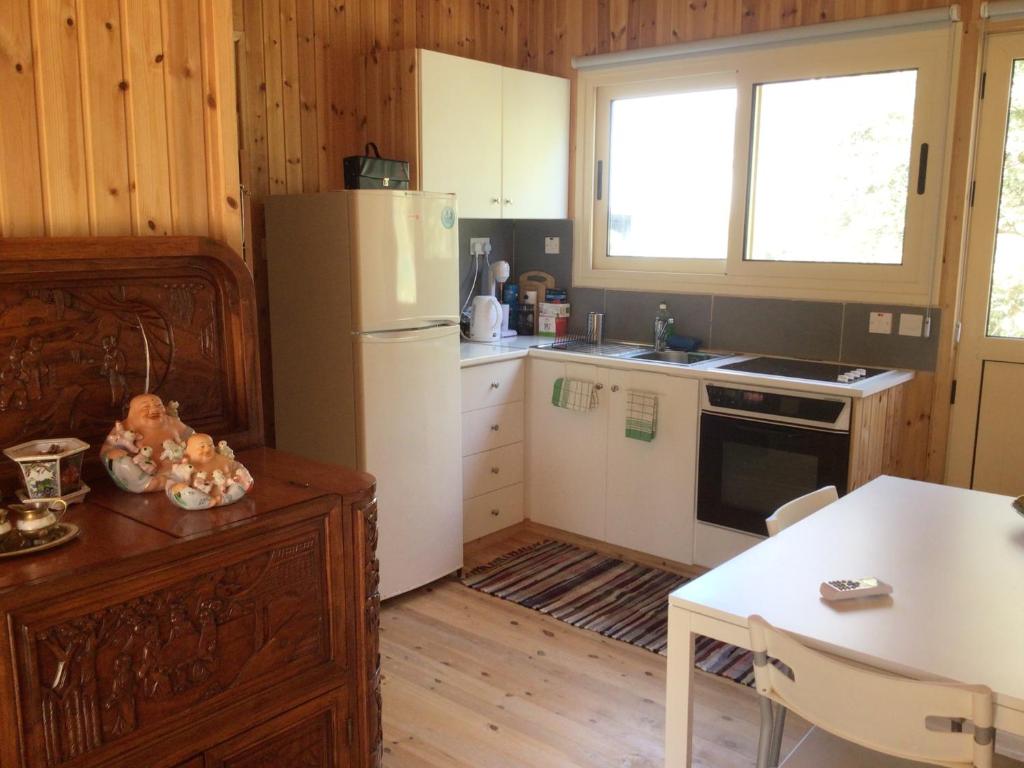Pervolaris Cottages 1 photo 3