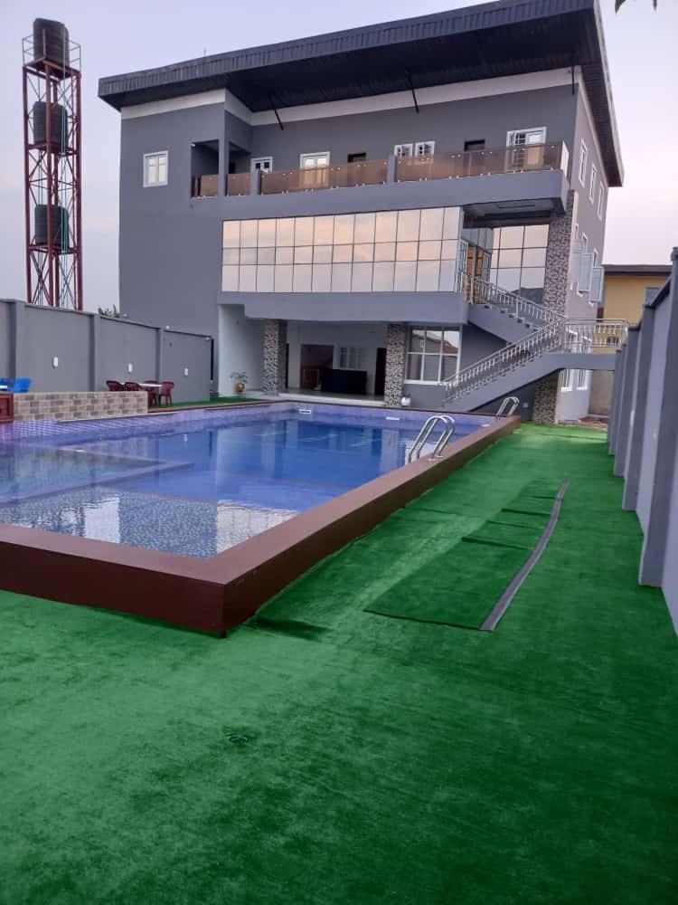 Ecco Ville Hotel photo 2